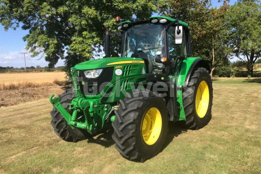 JOHN DEERE 6140M