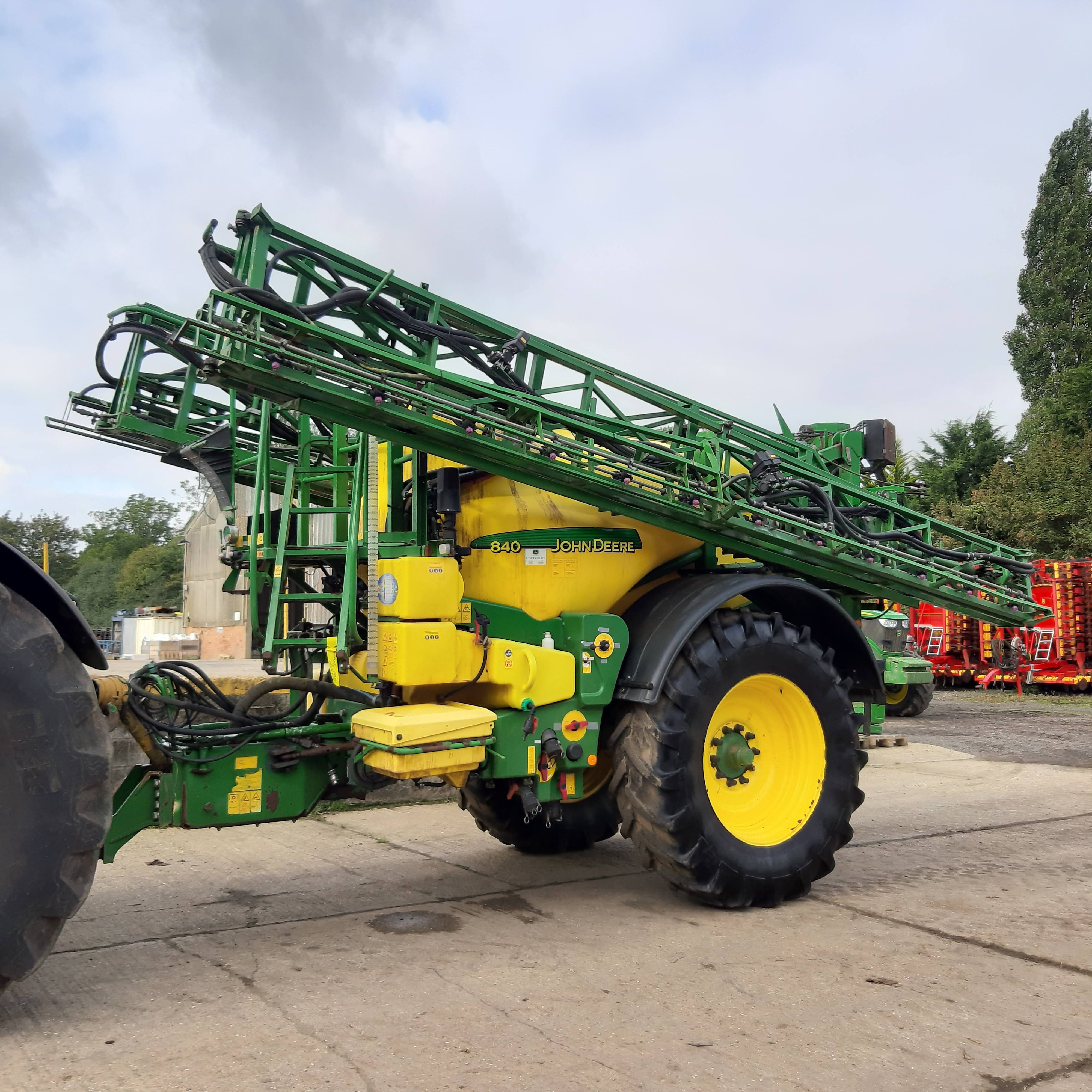 John deere 840i - FarmAds