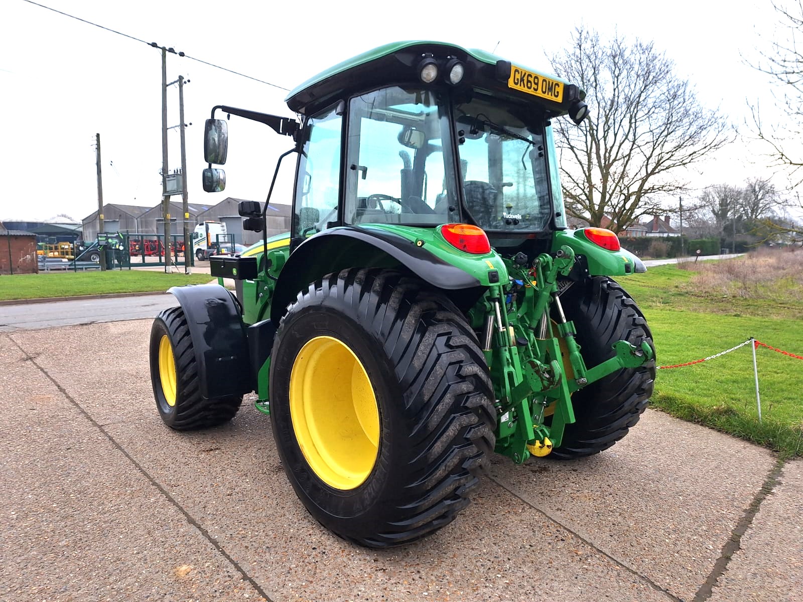 John deere 5100m