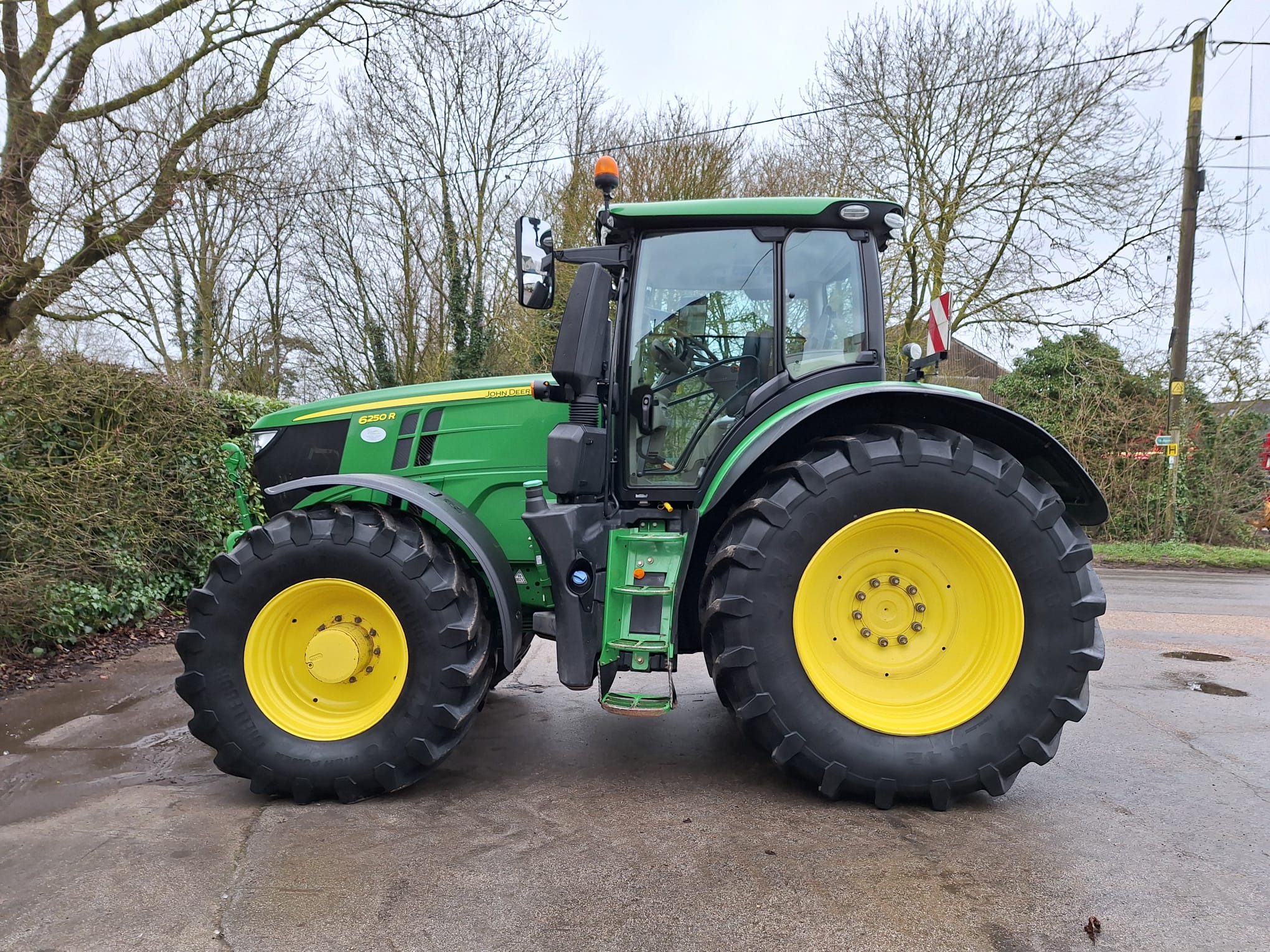 John deere 6250r