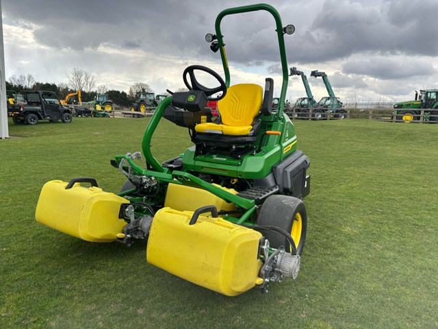 John deere 2750ecuthy